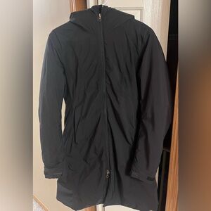 Women’s black Arc’teryx Sylva parka-insulated windproof long hooded coat